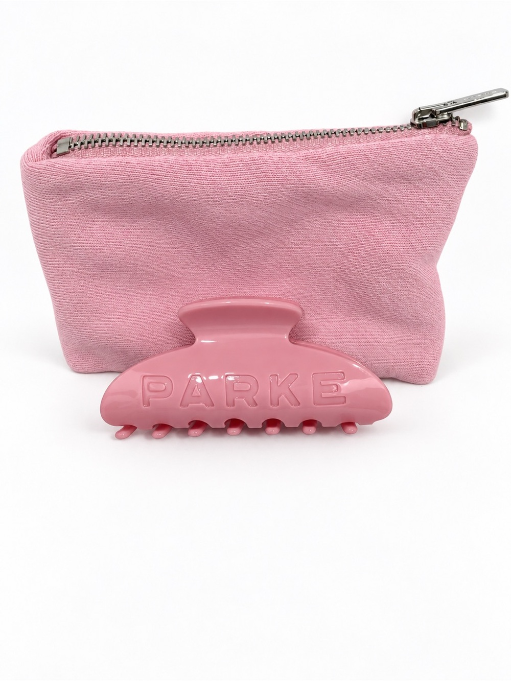 Parke Claw Clip in the color Fairy with pink pouch in original packaging